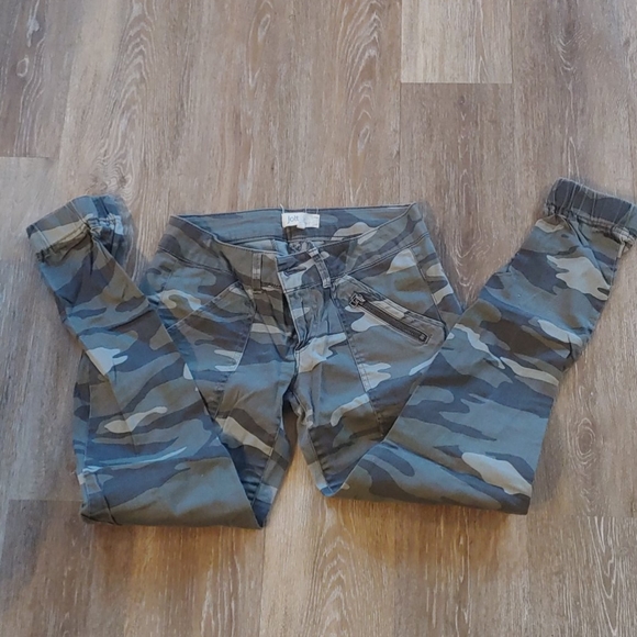 Camo pants 3 - Picture 2 of 6